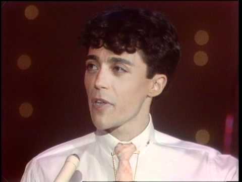 Dick Clark Interviews Get Wet - American Bandstand 1981