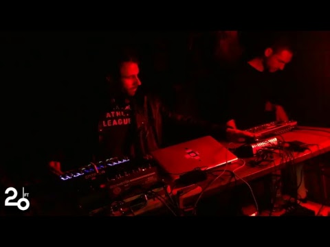 Модуль w/ Synxron LIVE @ 20ft Radio