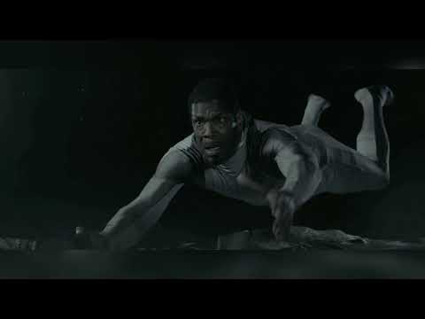 Air Lock Scene 》 Iron Sky 2012