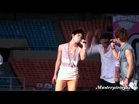 100821 SM TOWN LIVE 10' Jonghyun