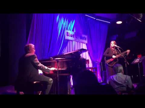 Kenny Werner and Joyce Moreno - Aguas de Marco (live at the Blue Note Nyc)