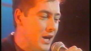 Aztec Camera - What's all this then? BBC1 20-11-1987