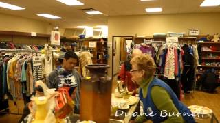preview picture of video 'Hospital Thrift Store Sechelt Sunshine Coast BC'