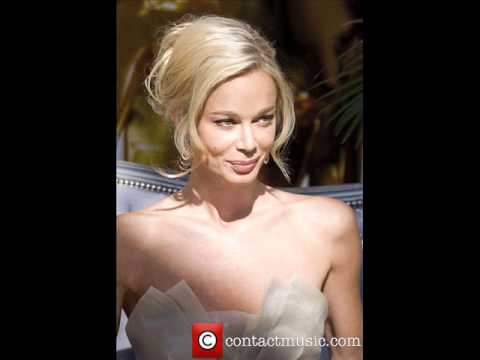 download lagu mp3 mp4 Jennifer Gareis Nude, download lagu Jennifer Gareis Nude gratis, unduh video klip Jennifer Gareis Nude