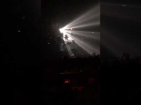 Clip of Massive Attack with Liz Fraser performing Teardrop