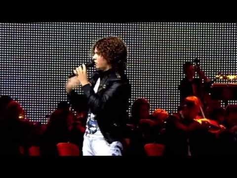 Bobi Mojsovski & Presidential Orchestra - Show Must go On HD (Queen, Belarus 2013)