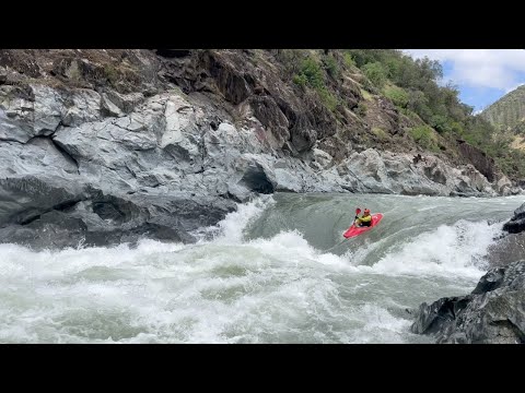 Chamberlain Falls at 4200 CFS - North Fork American Kayaking
