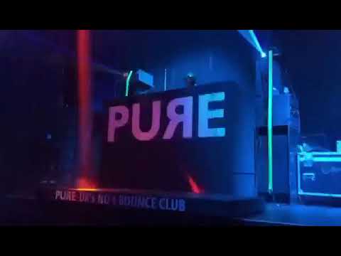 CDuggyz - LIVE at PureClub in Wigan performing "Utopia"