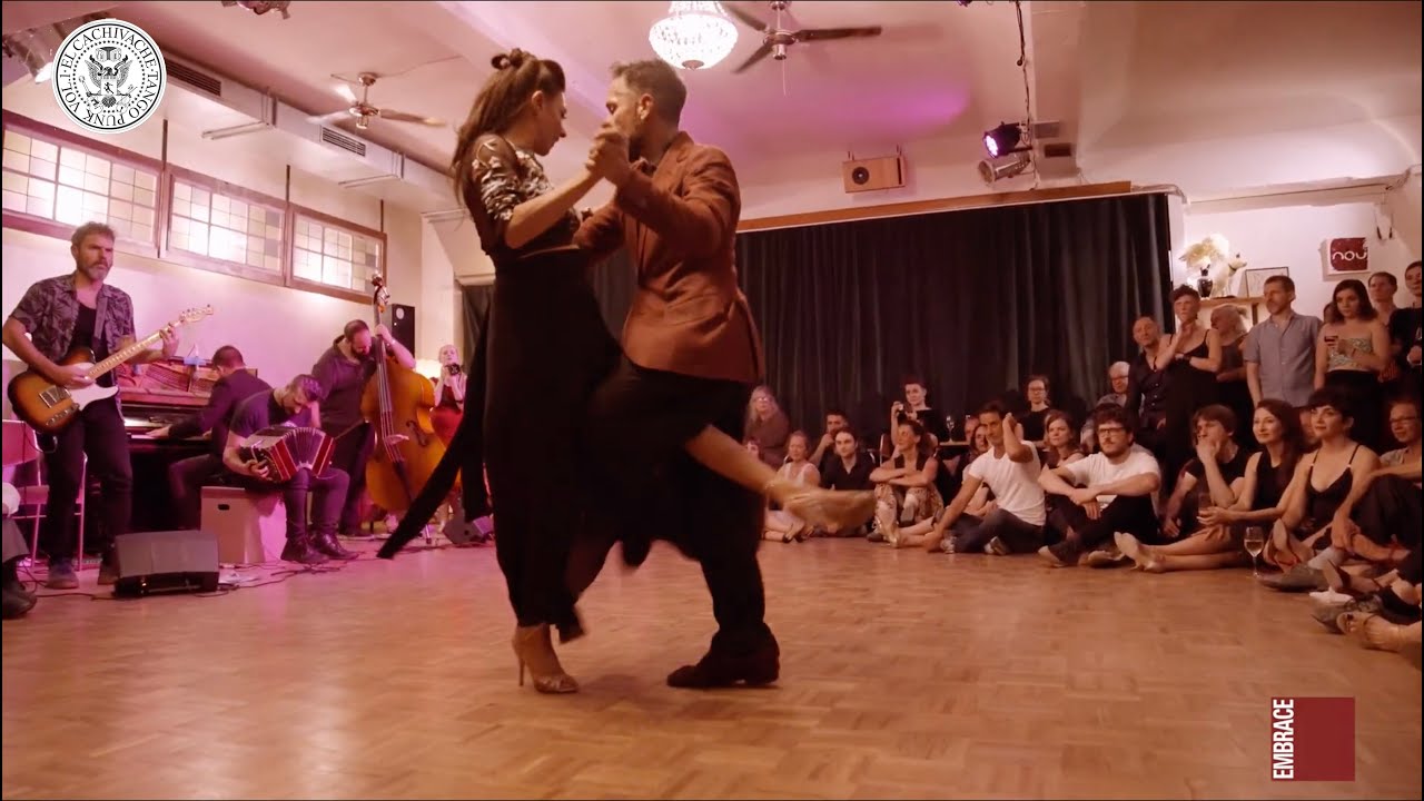Silvana Anfossi and Guille Barrionuevo – Al verla pasar / El Cachivache Tango