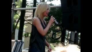 Kellie Pickler &quot;Rocks Instead Of Rice&quot; 8-26-12 Indian Ranch, MA
