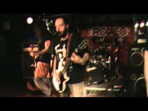 mamma kin ''no luck'' live at rodeo 26-3-11