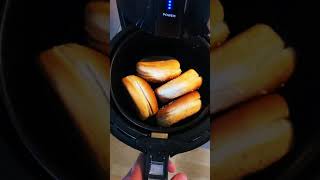 Is it a good idea to heat up your hamburger buns in an airfryer? #nofilter