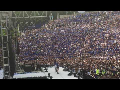 [FANCAM] 170520 BLACKPINK (블랙핑크) Lisa cheering with Yonsei University students