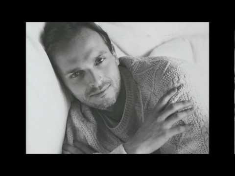 Le Blue De Louie - Miguel Bose
