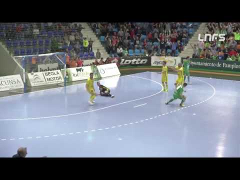 Gol Dani Saldise (3-0) en el Magna Gurpea - Jaén Paraíso Interior. 1Div, J29