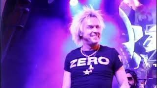 ZOWIE BOWIE BAND - LIVE ON FREMONT STREET in LAS VEGAS