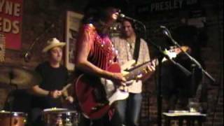 Rosie Flores - Tear Me Up