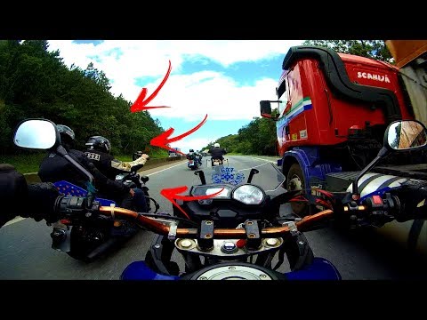 Quase Acidente - Motoclube quase me joga em baixo de caminhão!