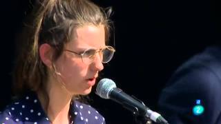 Feathers - Fanfarlo &quot;Dia de la Musica 2012&quot;