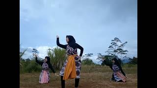 Download lagu TUGAS SENI BUDAYA'TARI KREASI CAKRA' mp3