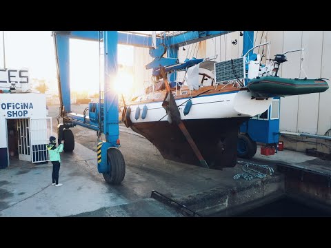 Stressful HAULOUT - Our SAILBOAT SLIPS in the CRANE | Sailing MAKANI Ep33