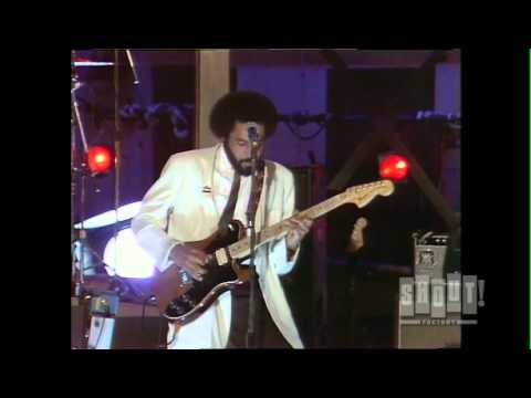 The Bus Boys - Minimum Wage (Live On Fridays)