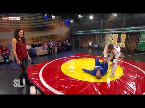 Highlights aus Samstag LIVE!, 19. Spieltag: Pocher wird flachgelegt