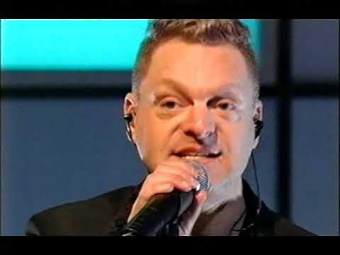 Video thumbnail for Solsbury Hill [Top of the Pops - 2003/01/17]