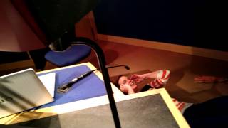 preview picture of video 'Rachel Hardimans #ShredNomination   20 Sit Ups'