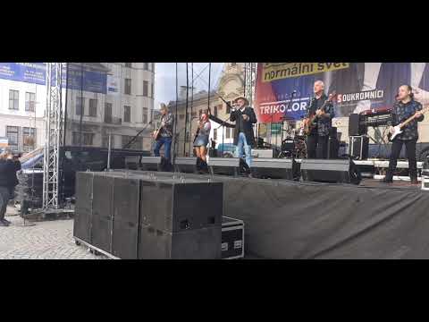 Žlutý pes  - Indiánská  dýmka míru