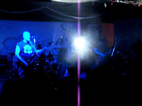 Impaled Nazarene   Coraxo   live in VICENZA @ PEOPLE CLUB   23 04 2011