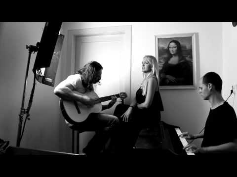 ILIJANA JERKOVIĆ - ZBOGOM I LAKU NOĆ ( Official acoustic version)