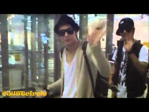 [Fancam] 121124 VIXX Departure in KLIA Malaysia (Leo & Ken Focus)