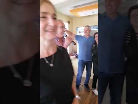 Jovan diže atmosferu.