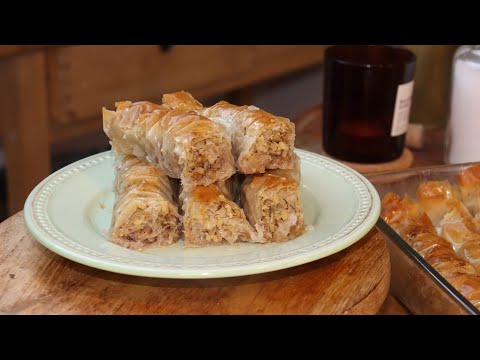 ROLANA BAKLAVA - jednostavna i prefina! | How 2 Bake It by Marko Strižak |