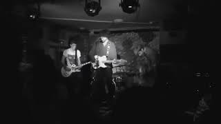 Viola Beach - Call You Up (Notting Hill Arts Club, London on 15/01/2016)