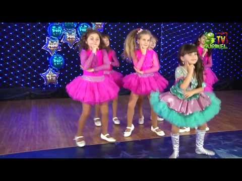 Daniela Derenov - Cine-i oare??? (Do-Re-Mi-Show)