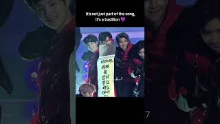 Download lagu 'Mic Drop' different endings. SUGA part 💜 #bts mp3