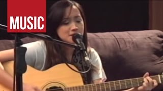 Mark Escueta of Rivermaya feat. Julianne - &quot;Panahon na Naman&quot;  Live!