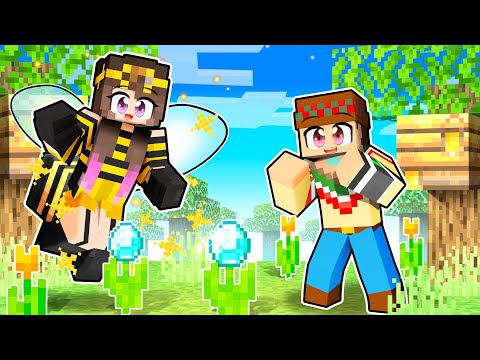 I BECOME a BEE in MINECRAFT 🐝 with Silvio Gamer