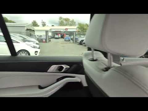 BMW X5 2025 xDrive50e M Sport - Image 2