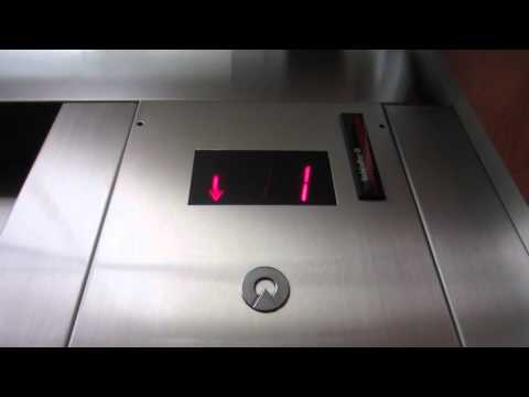 Schindler MT 300A Hydraulic Elevator at the Gateway Retail Center.