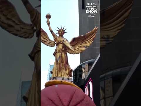 65-foot-long hot dog statue returns to NYC