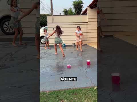 DESAFIO DA GARRAFA COM A ANINHA !! #viralshort