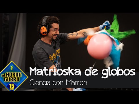 Marron se juega una mano con una espectacular matrioska de globos - El Hormiguero