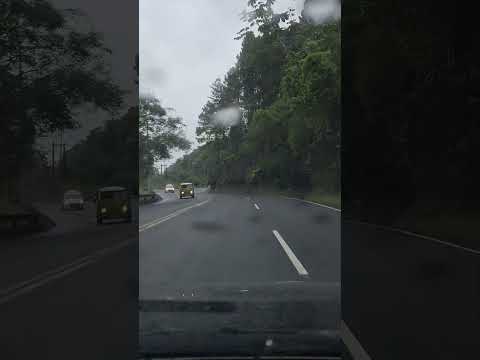 subindo o morro da pedreira massaguaçu 9/12/25 sentido centro caraguatatuba SP