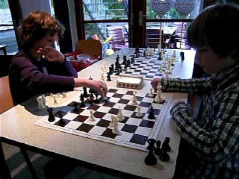 KVDC Jasper en Thijs schoolschaak dd16mei2011