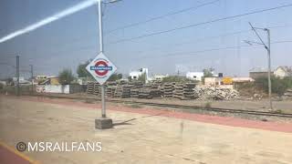 preview picture of video 'MADURAI BOUND TEJAS EXPRESS SKIPPING MANAPARAI : INDIAN RAILWAYS'