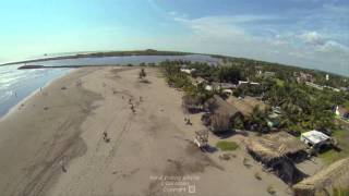 preview picture of video 'Video aéreo de la Playa El Borrego en San Blas, Nayarit'