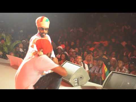 AMLAK REDSQUARE AND SPRAGGA BENZ LIVE IN BARBADOS